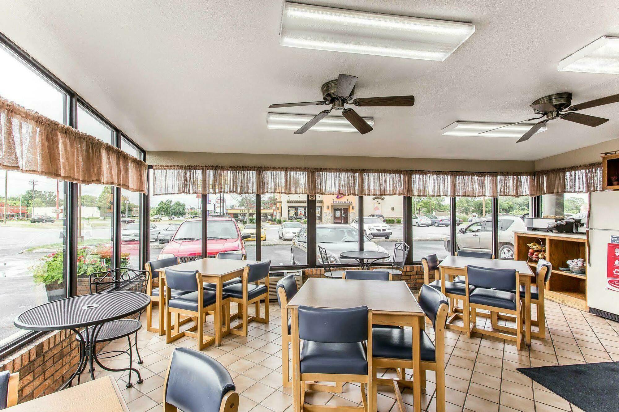 לבנון Econo Lodge מראה חיצוני תמונה